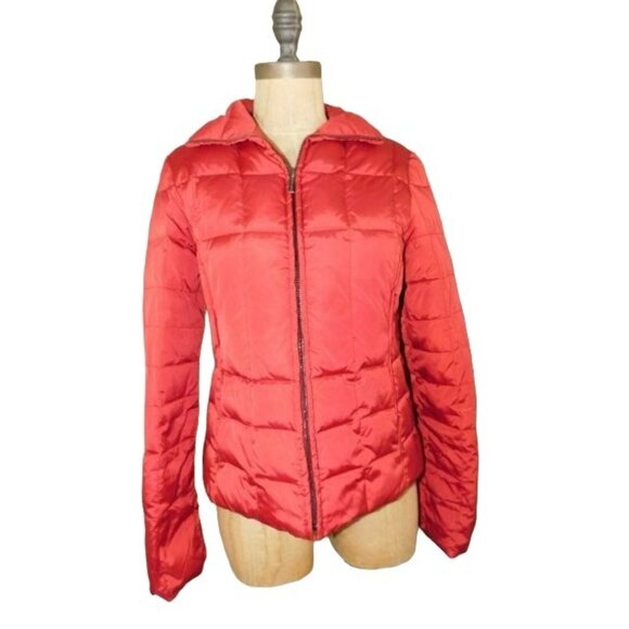 Andrew Marc Size XS Dark Red Zip Front Puffer Style Down Jacket - Picture 1 of 2